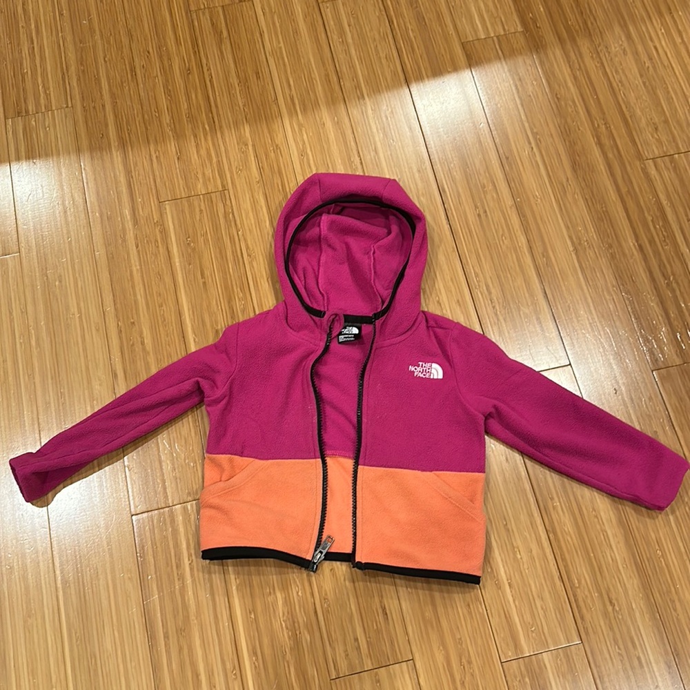 Kids 2T NorthFace fleece jacket, like new
